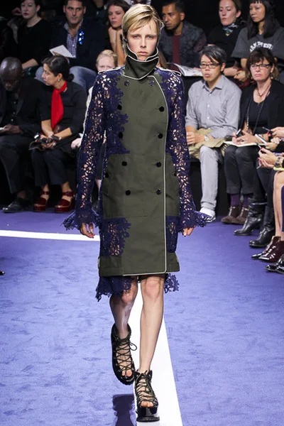 Look 17
